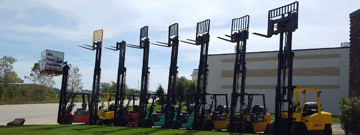 Fleet of forklift rentals for Advantage Material Handling.